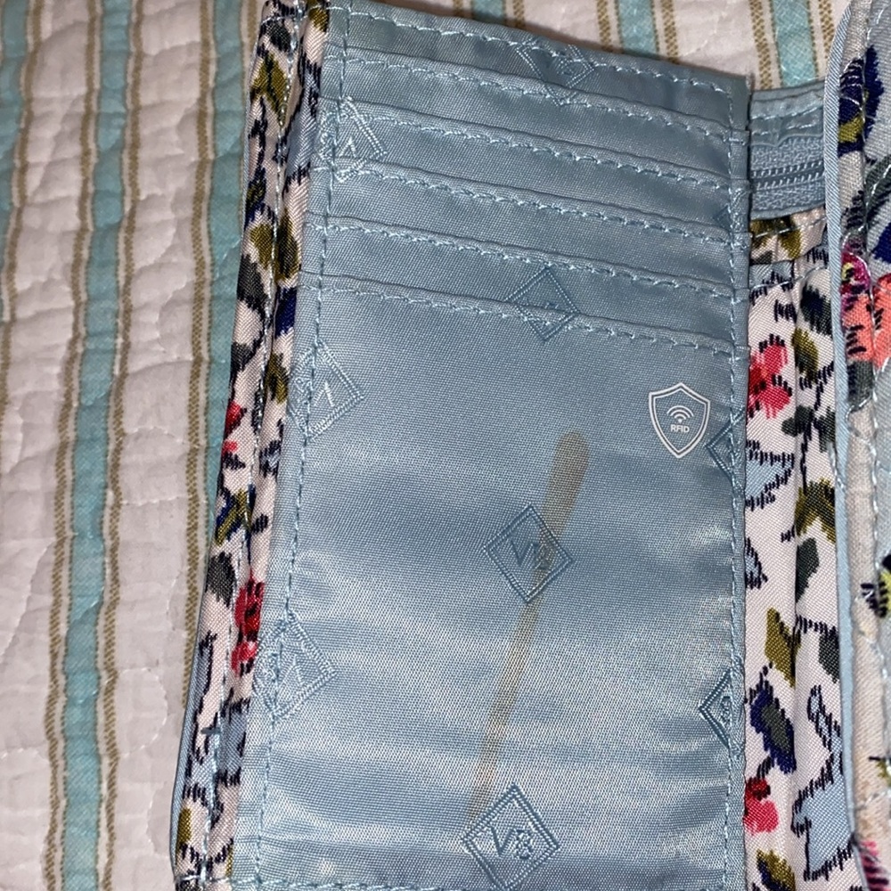Vera Bradley RFID Riley Compact Wallet - Picture 10 of 10